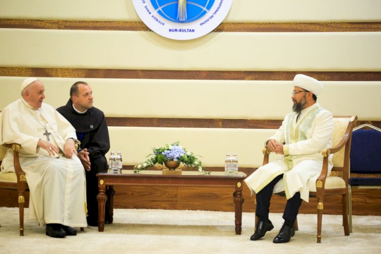 Қазақстанның Бас мүфтиі Рим Папасымен кездесті