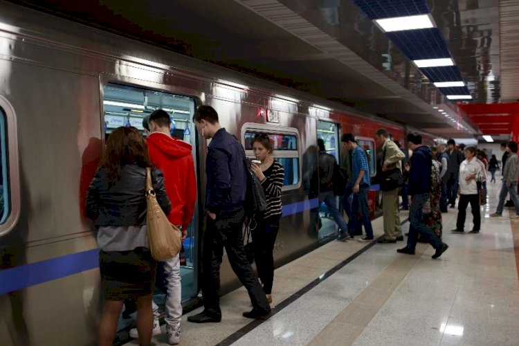 Метро ішіндегі саяхат