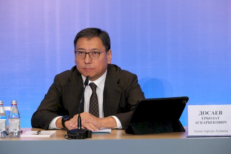Алматы әкімі Әуезов ауданының тұрғындарымен кездеседі