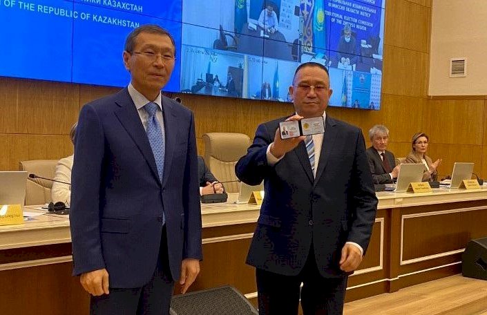 Президен сайлауы: ОСК кандидат Нұрлан Әуесбаевті тіркеді