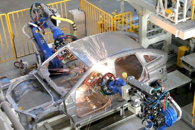 Жыл басынан бері республикада 799 миллиард теңгеден астам сомаға көлік шығарылды