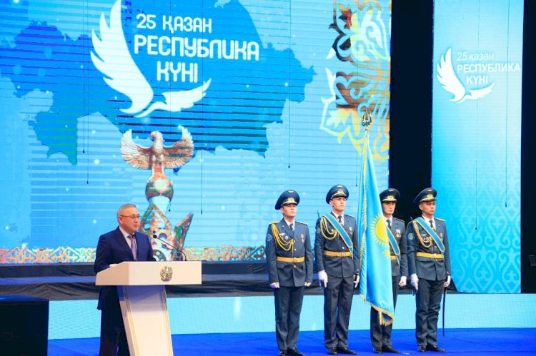 Республика күніне орай 45 жетісулық мемлекеттік наградаға ие болды