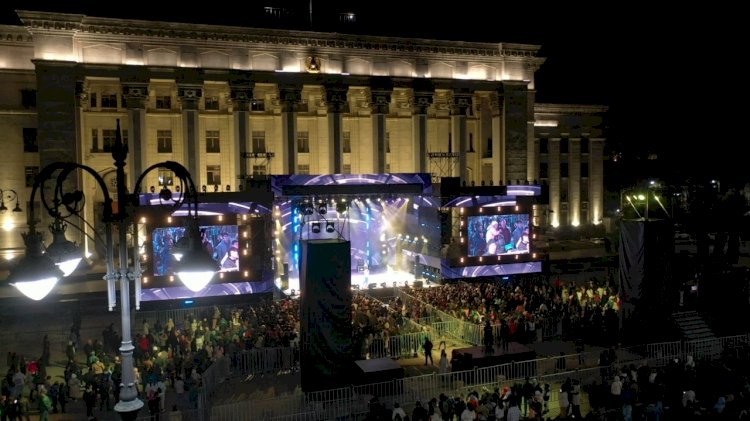 Республика күніне арналған мерекелік концерт отшашумен аяқталды