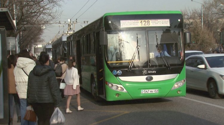 Наурызбай ауданында бірнеше бағыт күшейтілді