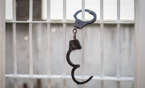 Қателікке бой алдырғандарға кешірім: жаңа рақымшылық заңы қандай болмақ?