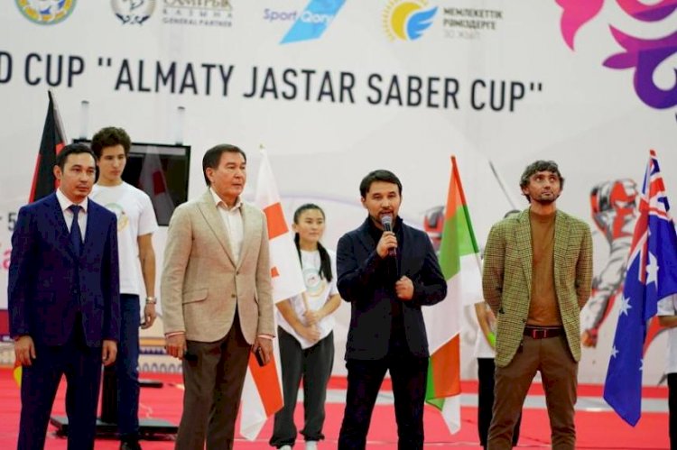 Тұңғыш рет семсерлесуден әлем кубогінде  қазақстандық жасөспірім жүлде алды