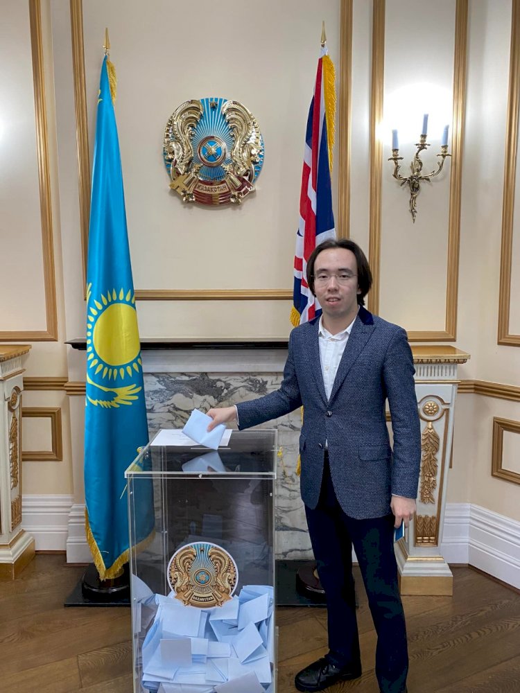 Елімнің болашағына сенемін!