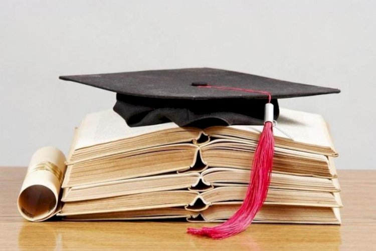 Асқар Забикулиннің балаларына ЖОО-да тегін оқуға грант бөлінді