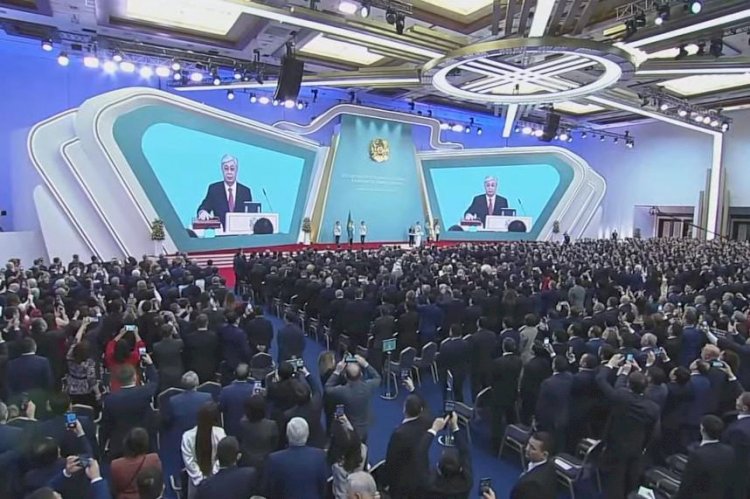 Қасым-Жомарт Тоқаев ел алдында ант берді