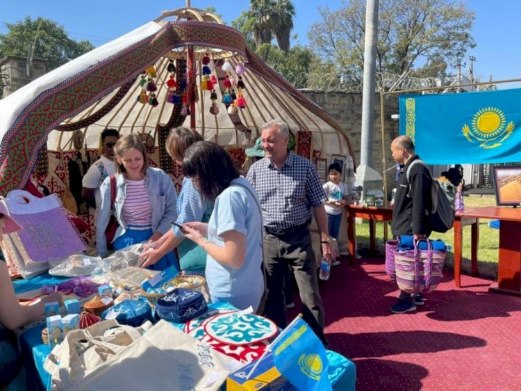 Қазақтың киіз үйі алғаш рет Африкада таныстырылды