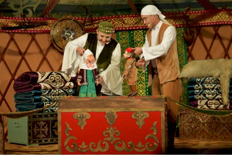 «ҰР, ТОҚПАҚ!» қойылымына шақырады