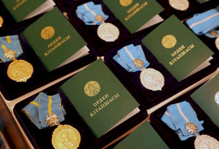 «Алтын алқа» мен «Күміс алқа» жәрдемақысы автоматты түрде тағайындала бастайды