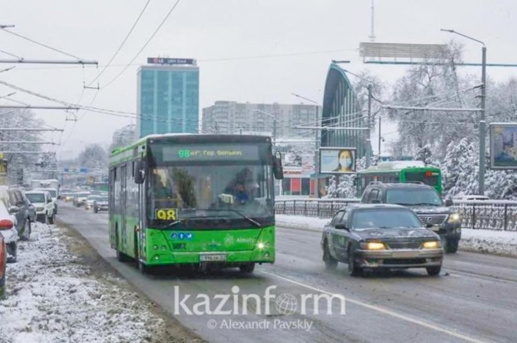 Алматыдағы қоғамдық көліктердің демалыс күндердегі жұмыс кестесі
