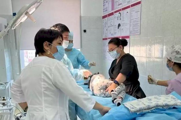 Сирек кездесетін ауруға шалдыққан бүлдіршінге 38 млн теңгенің дәрісі салынды