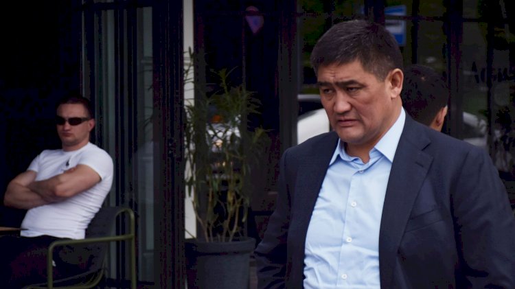 Серік Күдебаевтың үстінен азаптау және билігін асыра пайдалану фактісімен екі іс қозғалған