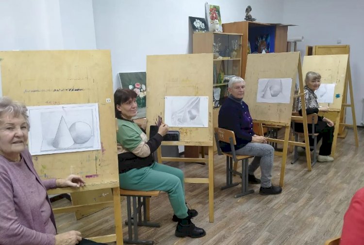 Елімізде егде жастағы адамдарға арналған университет бар