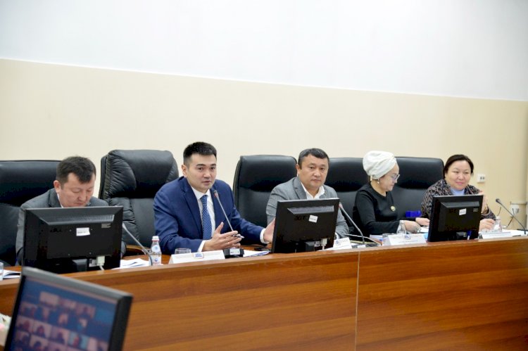 «Педагогика ғылымдары» білім беру саласындағы оқу-әдістемелік бірлестігінің мәжілісі өтті