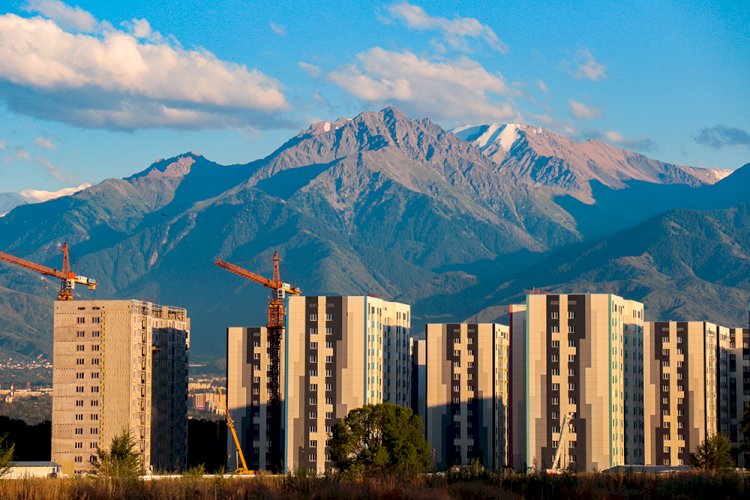 Бас жоспарды талқылауға келіңіз