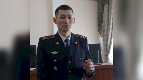 Бесінші қабаттан құлаған қызды құтқарған полицейге пәтер берілді