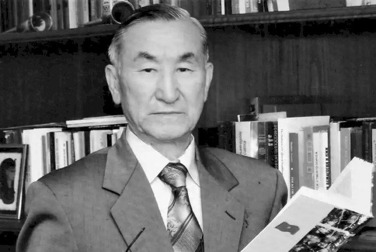 Ғалым Әбдімәлік Нысанбаев өмірден өтті