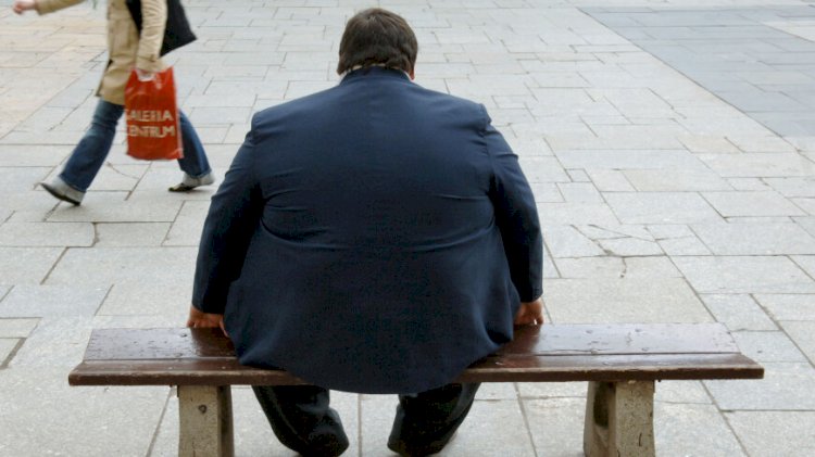 Үлкендігі үшін ұшаққа мінгізбеді