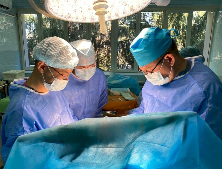 Президенттен қатерлі ісік анықталып, оған ота жасалды