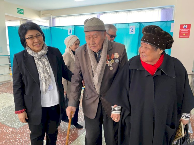 Егде жас азаматтық ұстанымға кедергі емес