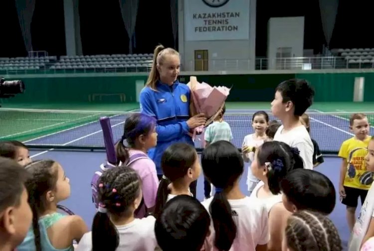 Қазақстандық теннисші 14 жас спортшыға 2,5 миллион теңгеден берді