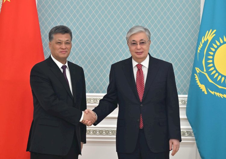 Президент ҚХР Шыңжаң өлкесінің басшысы Ма Синжуйді қабылдады