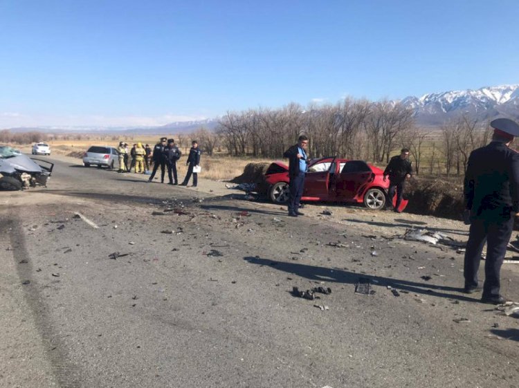 Алматы-Өскемен тасжолында үш адам көлік апатынан мерт болды