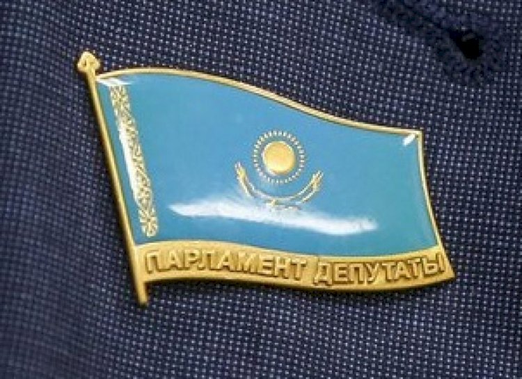 ОСК Мәжілістің жаңадан сайланған депутаттарын ресми тіркеді