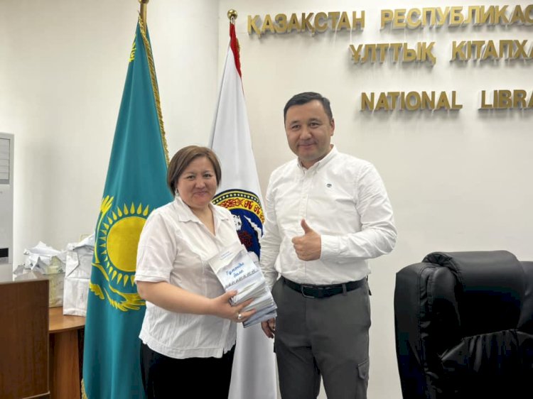 Алматыда «Тұманды дала» және «Көкиірім шүңеті тіл қатады» кітаптарының тұсаукесері өтті