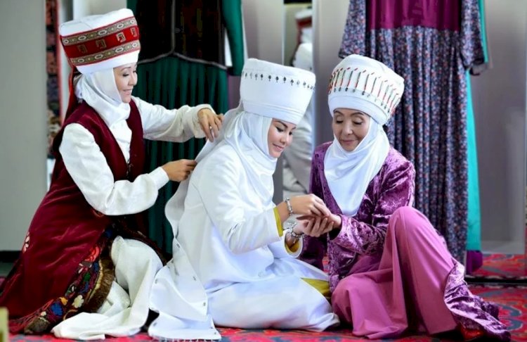 ЕНЕ мен КЕЛІН