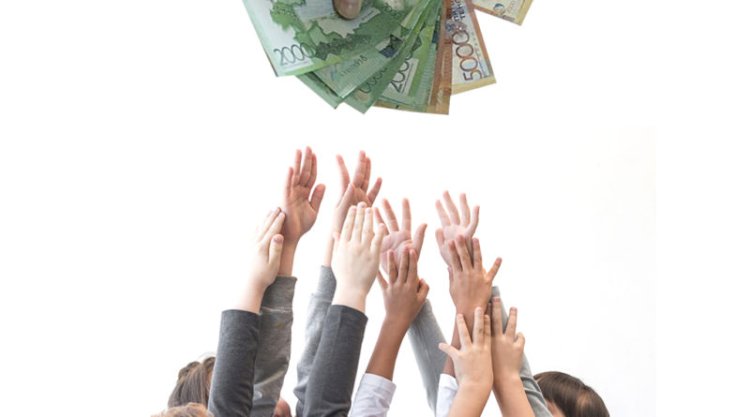 Депутаттар әр балаға 70 мың теңге жәрдемақы төлеуді ұсынды