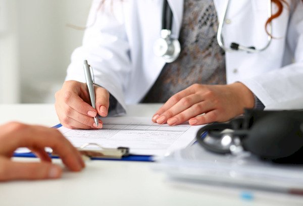 Елімізде жеке медициналық кітапшаның электронды түрі енгізіледі