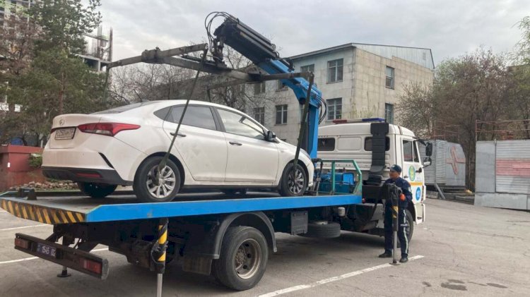 Алматыда ірі көлемдегі айыппұлы бар жүргізуші ұсталды