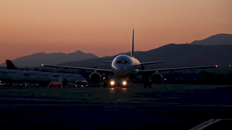 Алматыға ұшып шыққан жолаушылар ұшағы Астана әуежайына қайта оралды