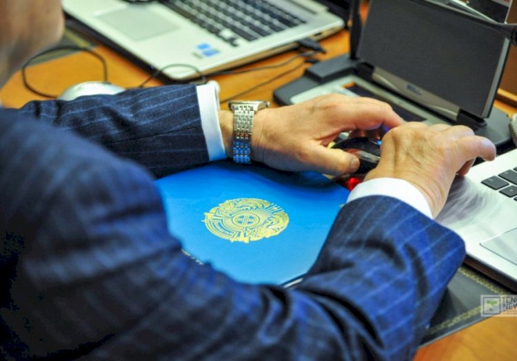 Мемлекеттік қызметші өз міндетін сезінуі тиіс – Президент