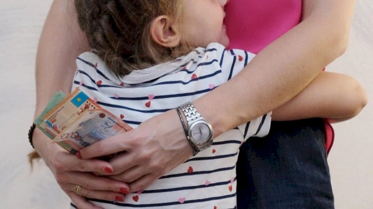 «Алтын алқа» мен «Батыр ана» иегерлерінің шілдеден бастап жәрдемақылары көтеріледі