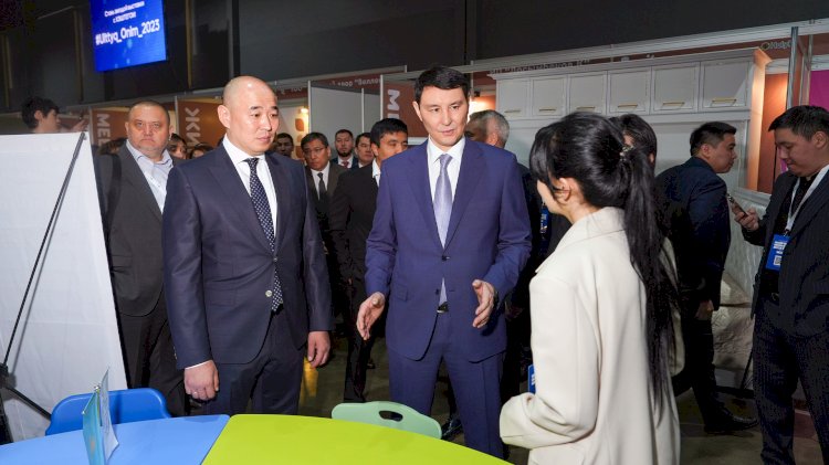 Премьер-Министрдің орынбасары Е. Жамаубаев VII «ULTTYQ ONIM» отандық өндірушілер көрмесіне қатысты