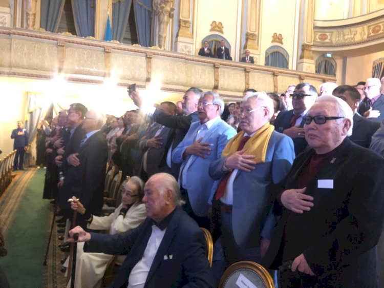 Қазақстан Жазушылар одағының ХVІ құрылтайы басталды