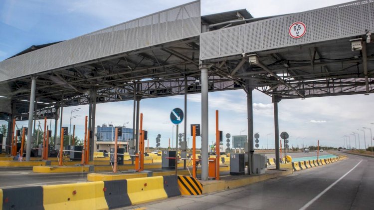 Ақылы жолдан SMS келеді