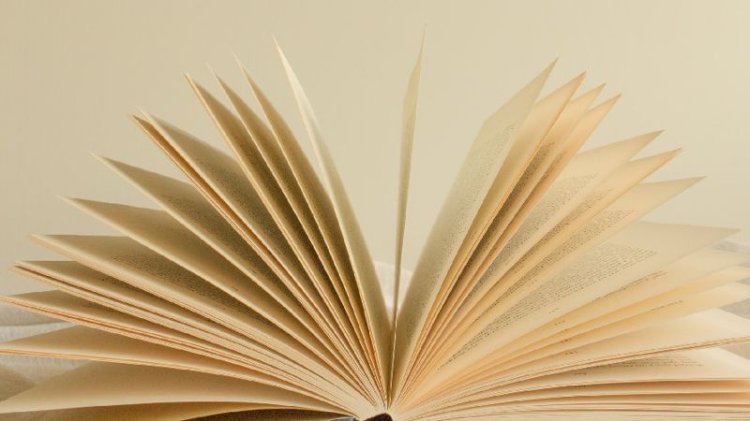 Алматыда қазақтың ұлттық мұрасын сақтап қалған ұстаз бен шәкірт туралы кітап жарық көрді