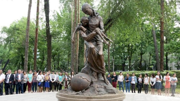 Бүгін – Саяси қуғын-сүргін және ашаршылық құрбандарын еске алу күні