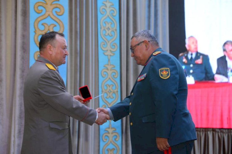 Қазақстанның Әскери ғылым академиясына – он жыл