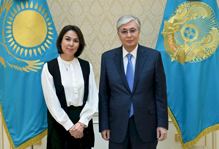 Мемлекет басшысы Бала құқықтары жөніндегі уәкіл Аружан Саинді қабылдады