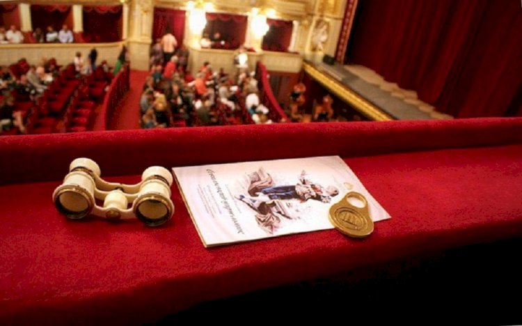 Көрермен  немесе концерт пен театр әдебі туралы бірер сөз