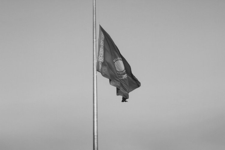 Дүйім жұртқа қайғыра көңіл айтамын – Димаш Құдайберген