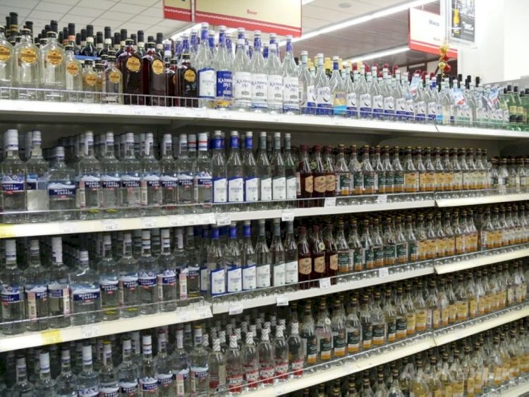 Қазақстанда арақ пен коньяктың ең төменгі бөлшек сауда бағасы белгіленді