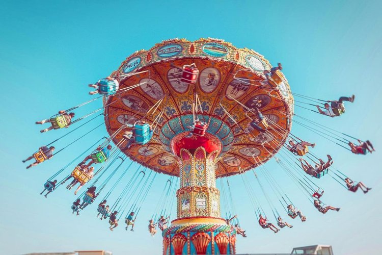 Әткеншектер әлегі